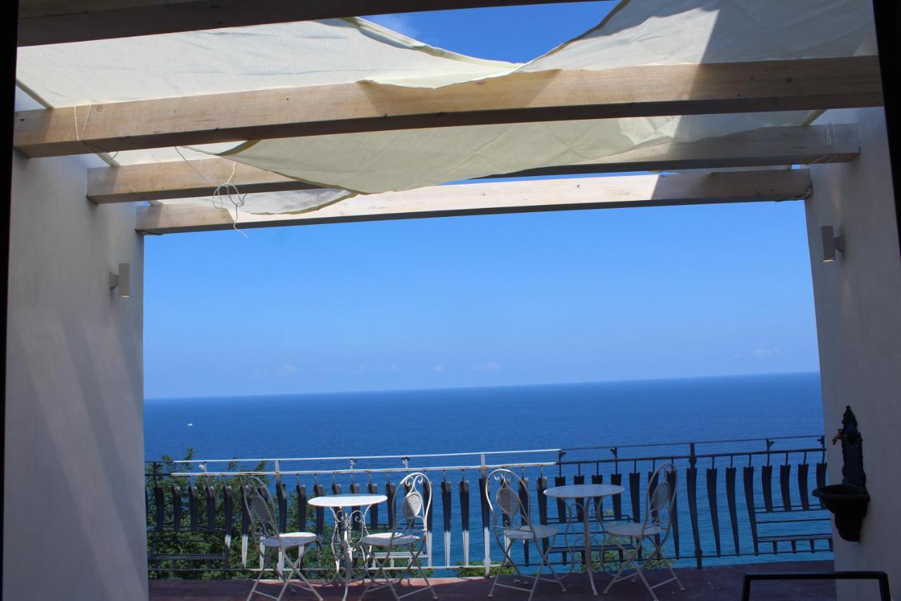Ellysblue Hotel ปิซโซ ภายนอก รูปภาพ